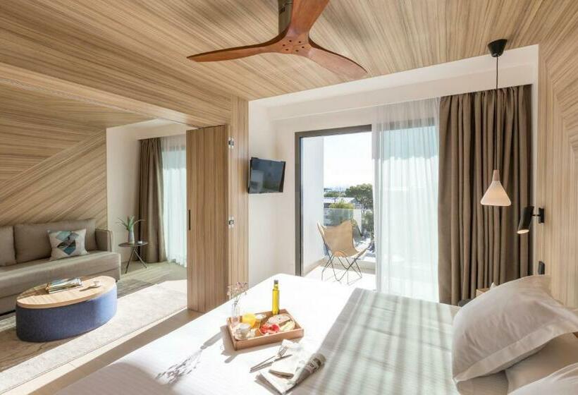سوییت با چشم‌انداز دریا, Bordoy Alcudia Port Suites