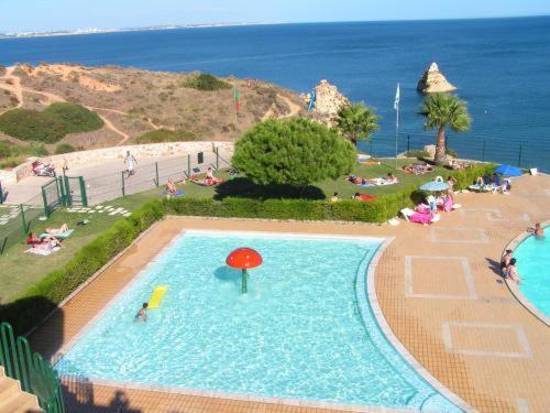 استودیوی استاندارد با چشم‌انداز دریا, Iberlagos Apartments