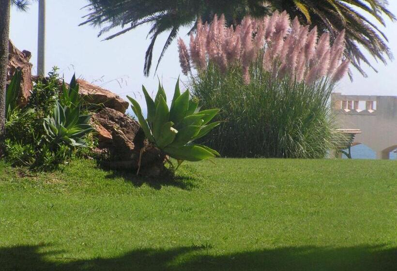 2 Bedroom Apartment Garden View, Iberlagos Apartments