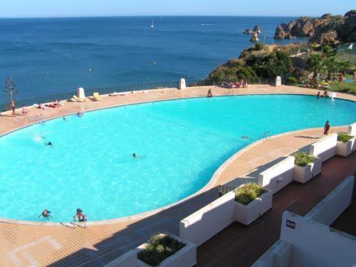 2 Bedroom Apartment Garden View, Iberlagos Apartments