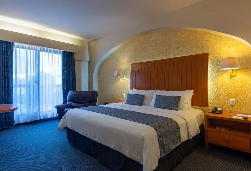 Номер Executive, Flamingo Inn