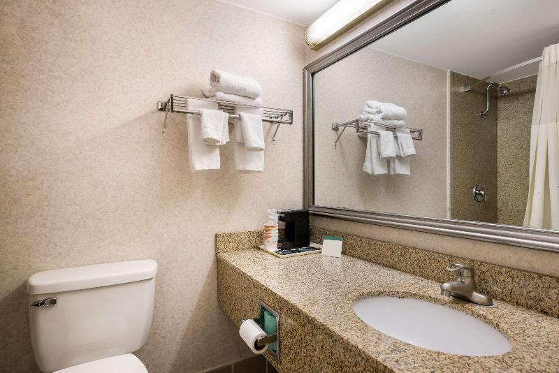 Номер Economy, Lapland Hotels Luostotunturi & Amethyst Spa