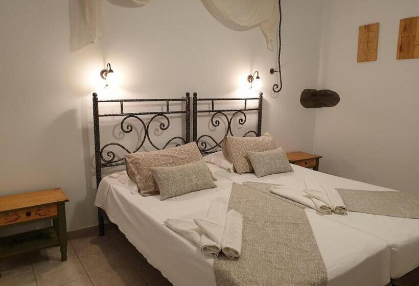 Номер Стандарт Вид на Море с Балконом, Sifnos Hotel Benaki