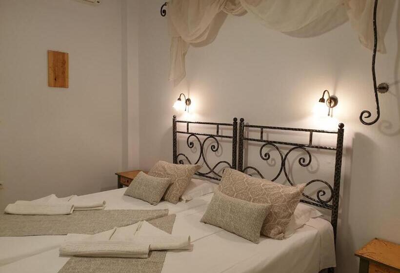 Номер Стандарт Вид на Море с Балконом, Sifnos Hotel Benaki