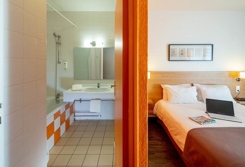 Номер Superior, Noemys Toulon La Valette   Hotel Restaurant Avec Piscine