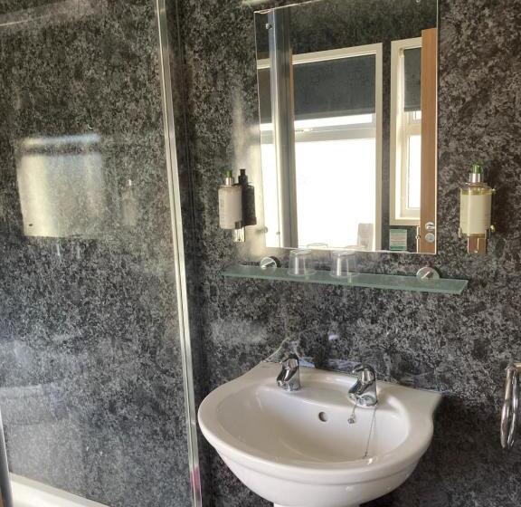 Family Suite, The Quies
