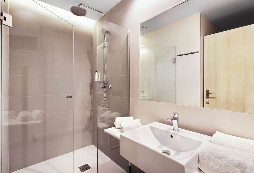 Номер Стандарт, B&b Hotel Madrid Fuenlabrada