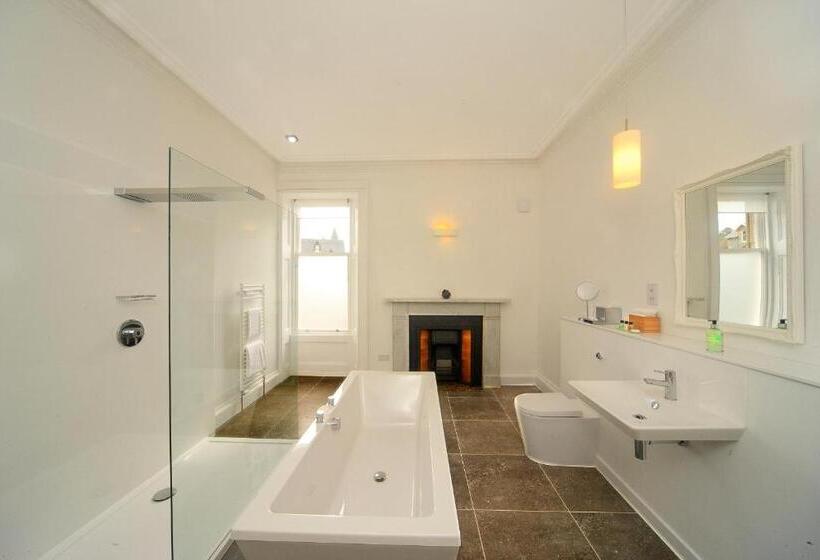 Deluxe Suite Sea View, Greystones B&B