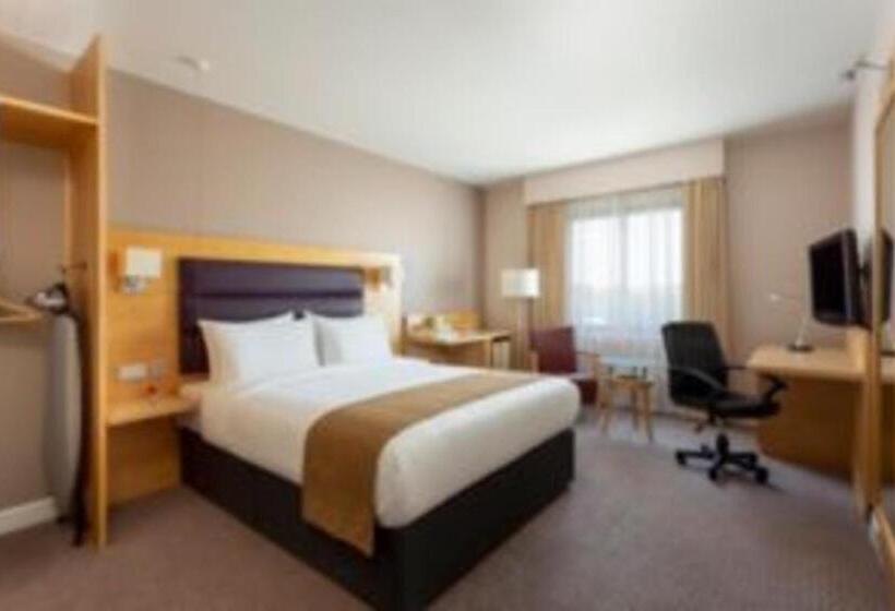 Номер Стандарт, Holiday Inn London Brentford Lock, An Ihg