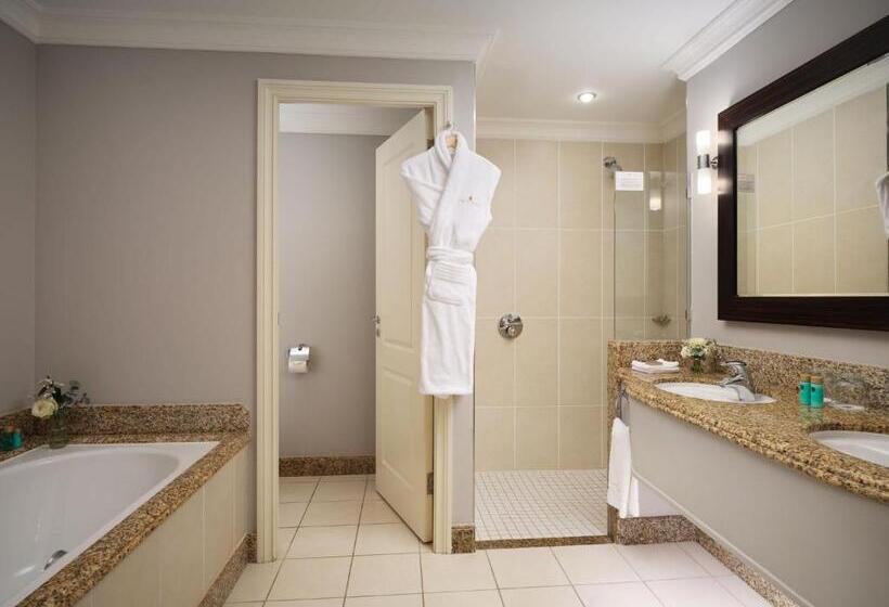 اتاق استاندارد با تخت بزرگ, Lyrath Estate