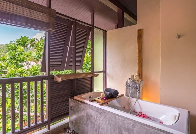 اتاق پرمیوم, Pakasai Resort
