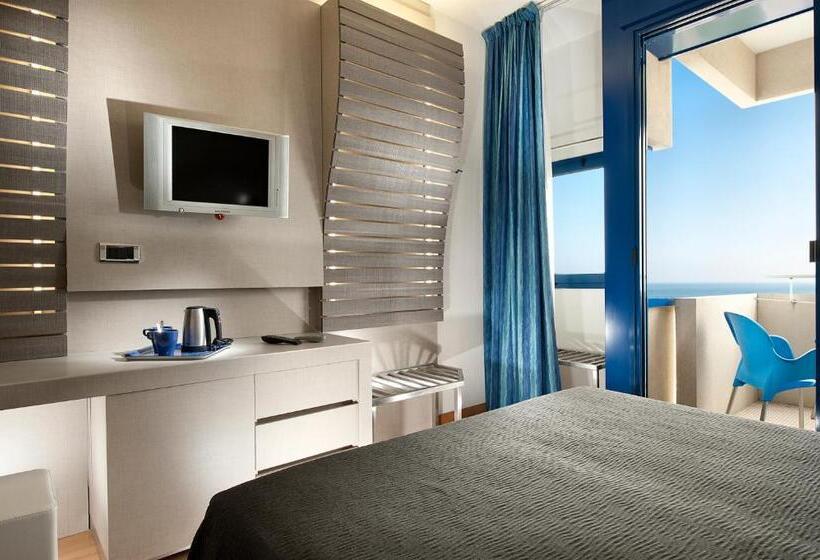 Трехместный Номер Deluxe Вид на Море, Baltic Riccione Fronte Mare