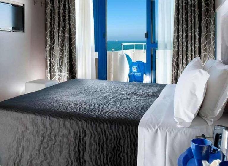 Номер Deluxe Вид на Море с Балконом, Baltic Riccione Fronte Mare