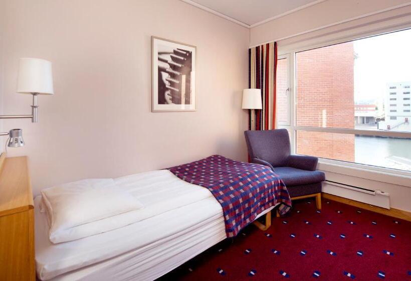 Номер Стандарт Индивидуальный, Clarion Collection Hotel Bryggeparken