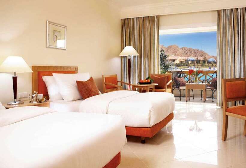 اتاق کلاسیک با چشم‌انداز دریا, Movenpick Taba Resort & Spa