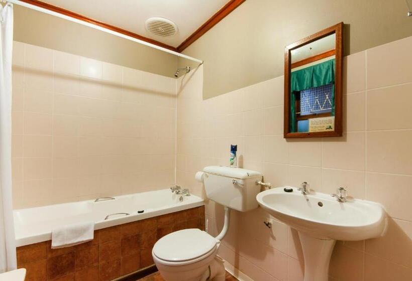 Дом 1 Спальня, Pine Lodge Resort