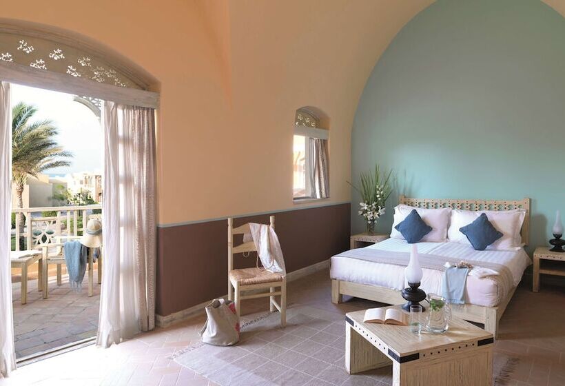 اتاق استاندارد با تراس, Radisson Blu Resort El Quseir