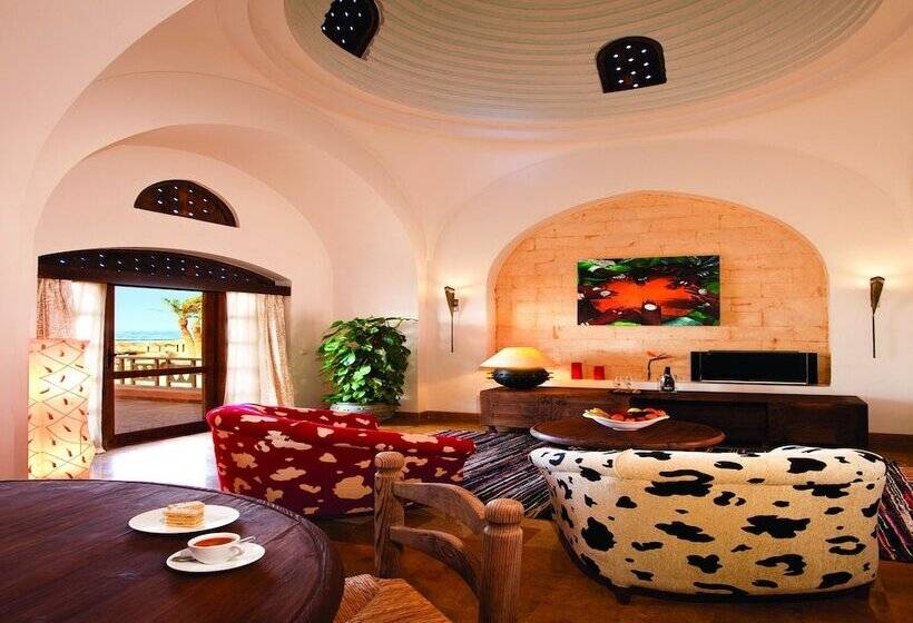 سوئیت پرزیدنت, Radisson Blu Resort El Quseir