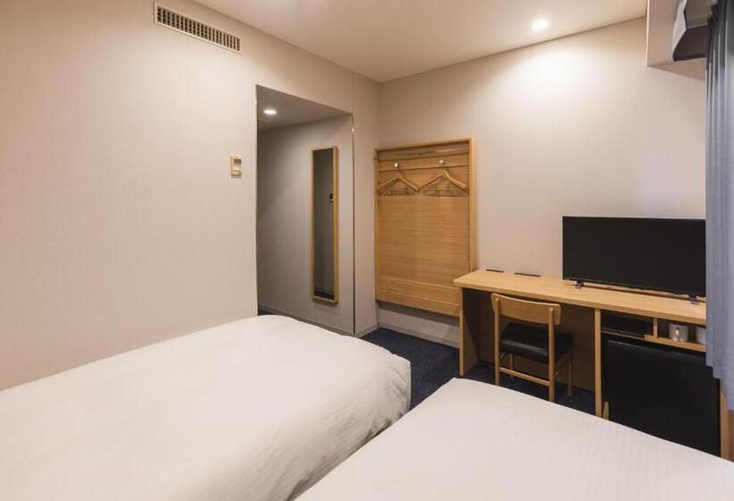 Номер Economy, Sotetsu Fresa Inn Tokyoakasaka