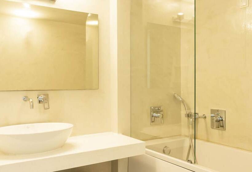 سوئیت سینیور, Cavo Bianco Boutique Hotel & Spa