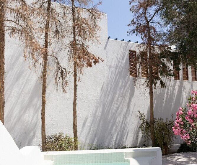 سوئیت سینیور, Cavo Bianco Boutique Hotel & Spa