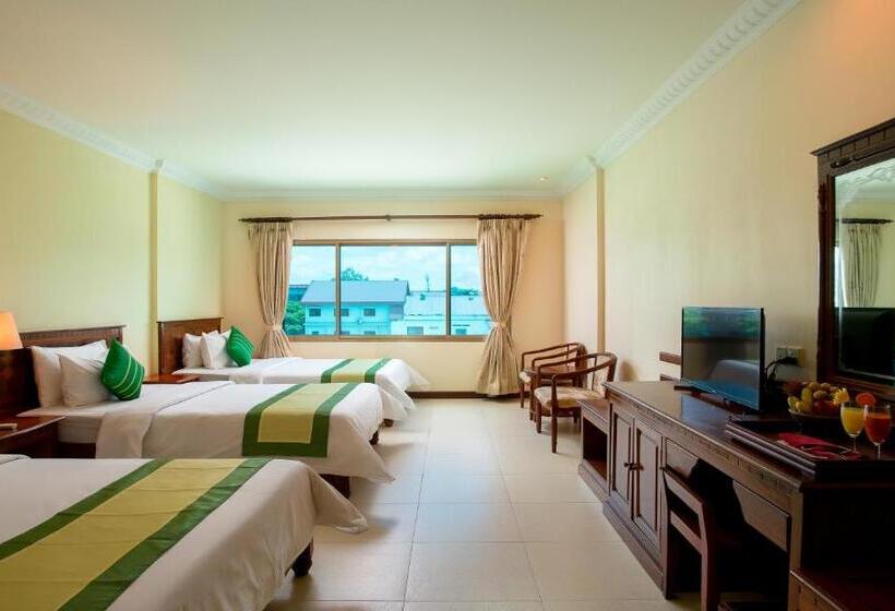 豪华家庭房间, Angkor Holiday