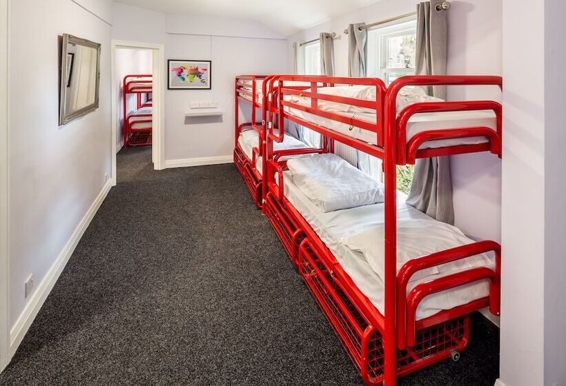 تختخواب در اتاق مشترک, Astor York Hostel