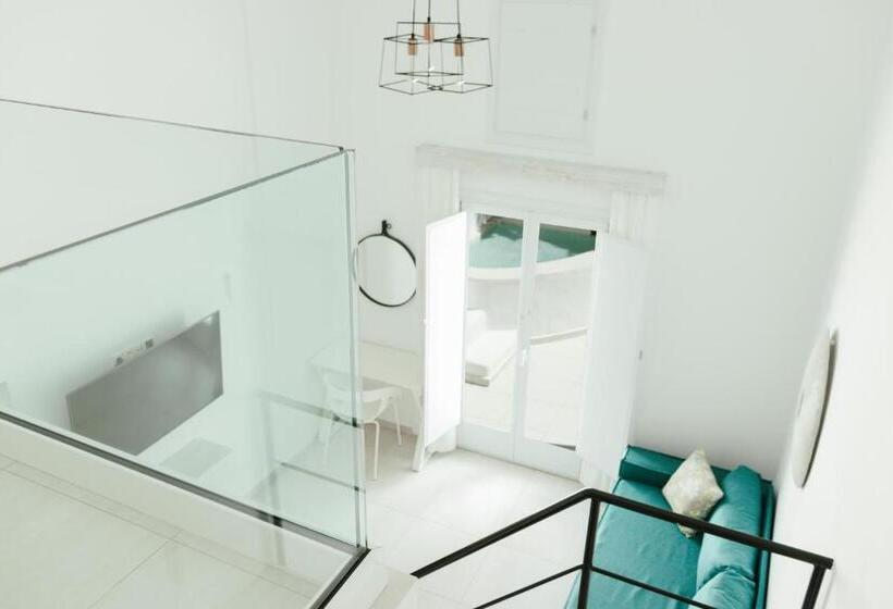 سوئیت سینیور, Cavo Bianco Boutique Hotel & Spa