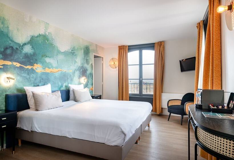 Номер Superior Вид на Море, De La Cite