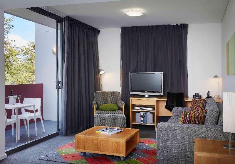 آپارتمان 1 خوابه, East Perth Suites