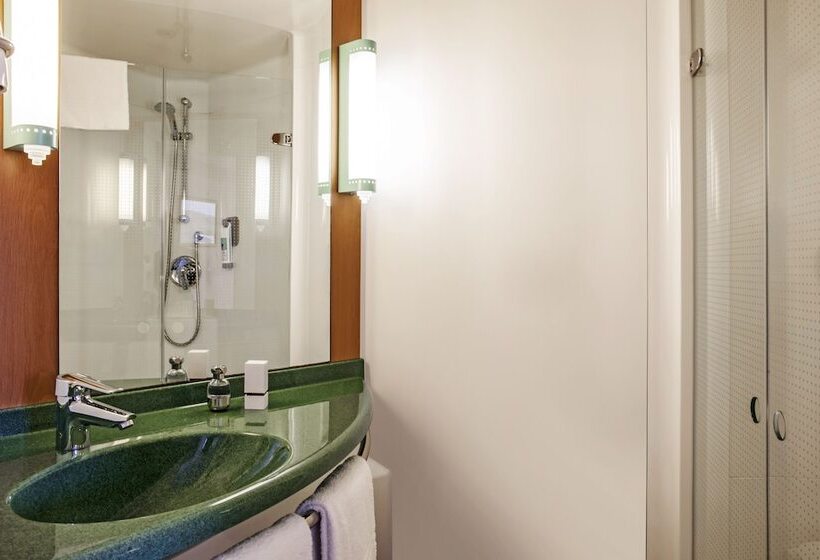 اتاق استاندارد, Ibis Barcelona Molins De Rei
