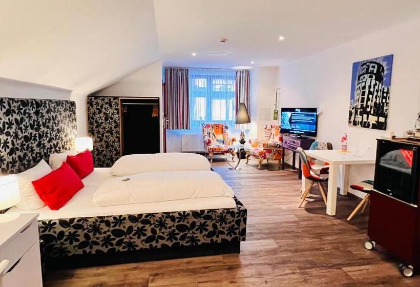 标准工作室, Arthotel Magdeburg