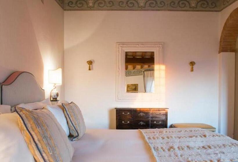 Suite Terasszal, Castello Di Velona Resort, Thermal Spa & Winery
