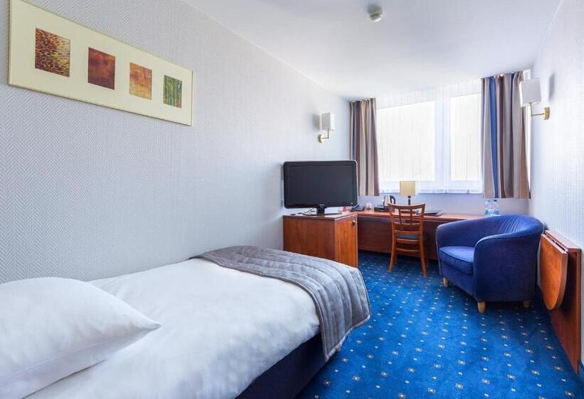 Номер Стандарт Индивидуальный, Qubus Hotel Legnica