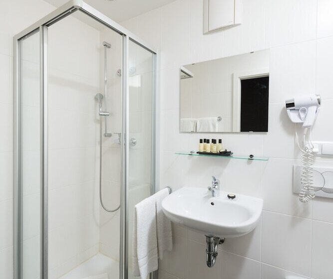 Семейный Номер, Munich Inn  Design