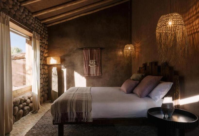 Люкс Deluxe Кровать Кинг, Our Habitas Atacama