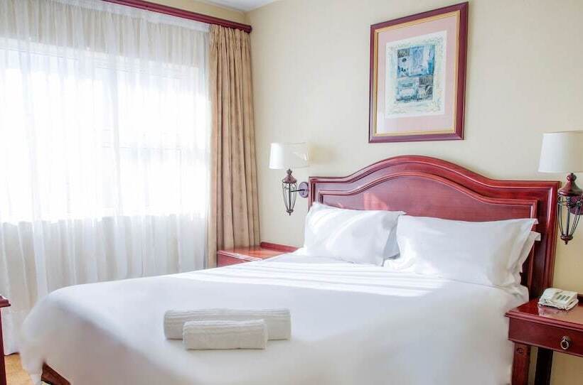수피리어 스위트, Premier Hotel Regent