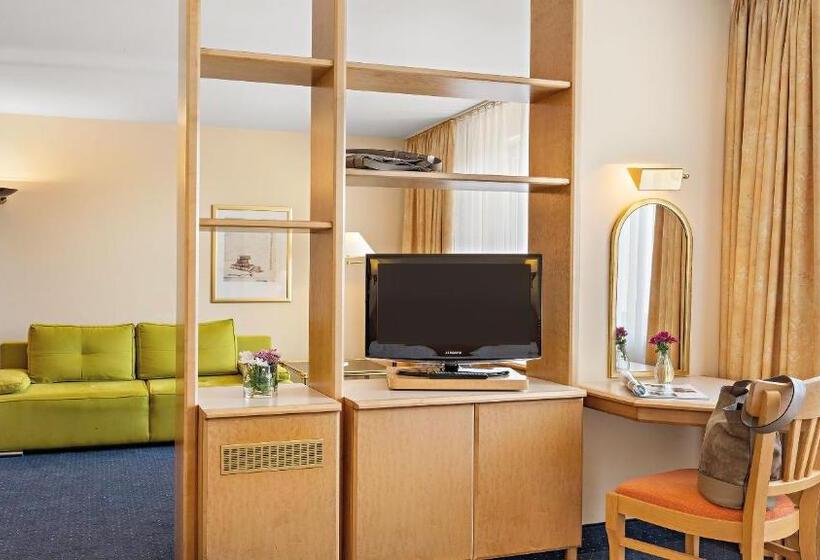 اتاق خانوادگی, Styles Hotel Unterföhring