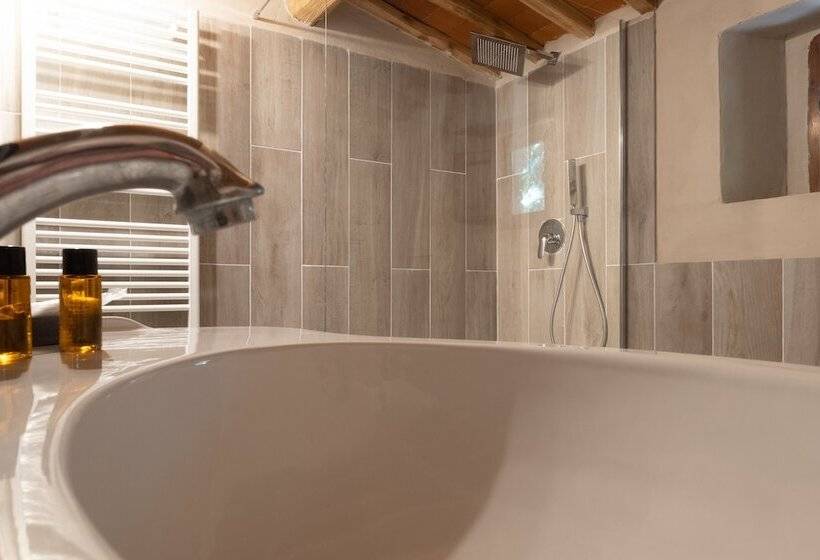 Номер Deluxe Вид на Сад, Borgo Casa Al Vento