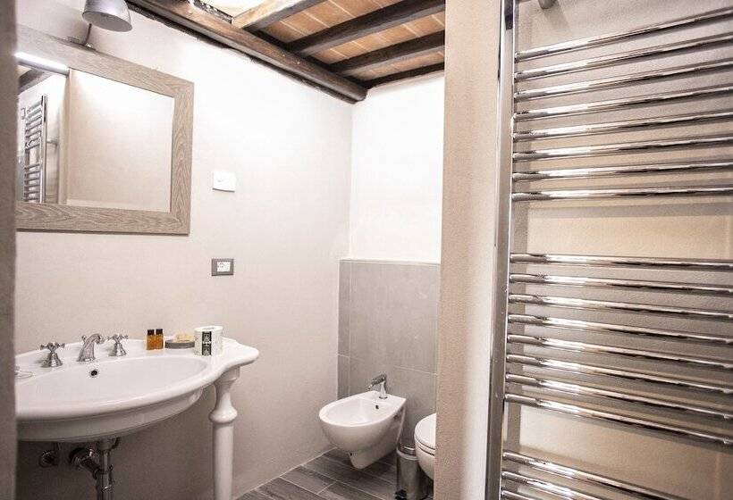 Полулюкс, Borgo Casa Al Vento