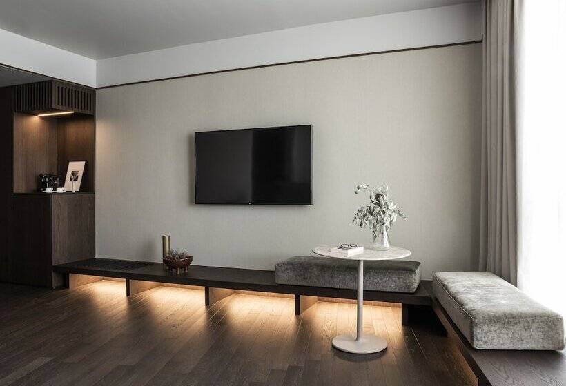 سوییت, Litta Palace Milano