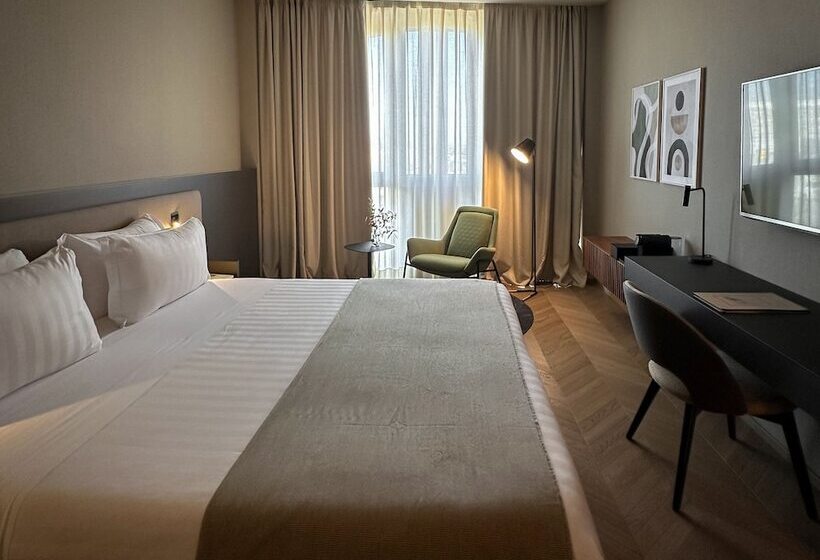 اتاق سوپریور, Litta Palace Milano