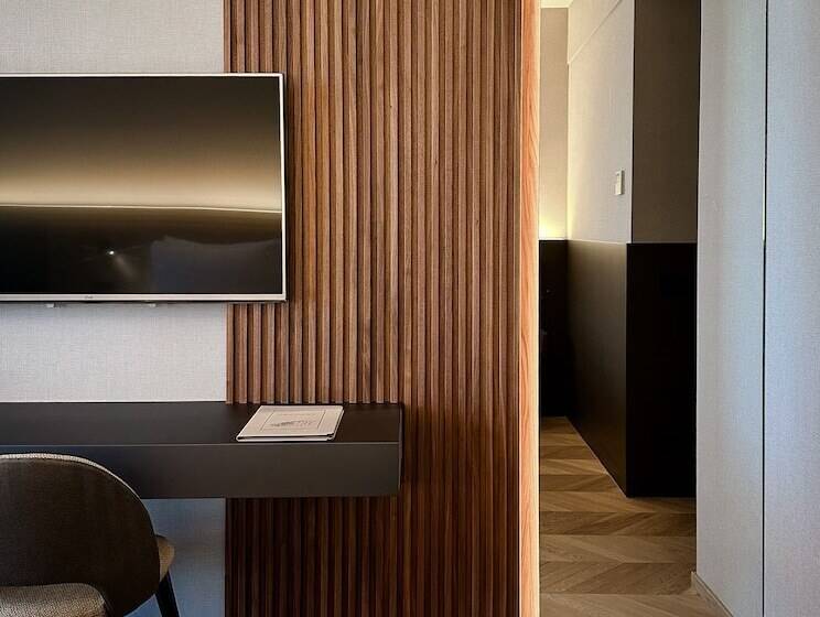اتاق سوپریور, Litta Palace Milano