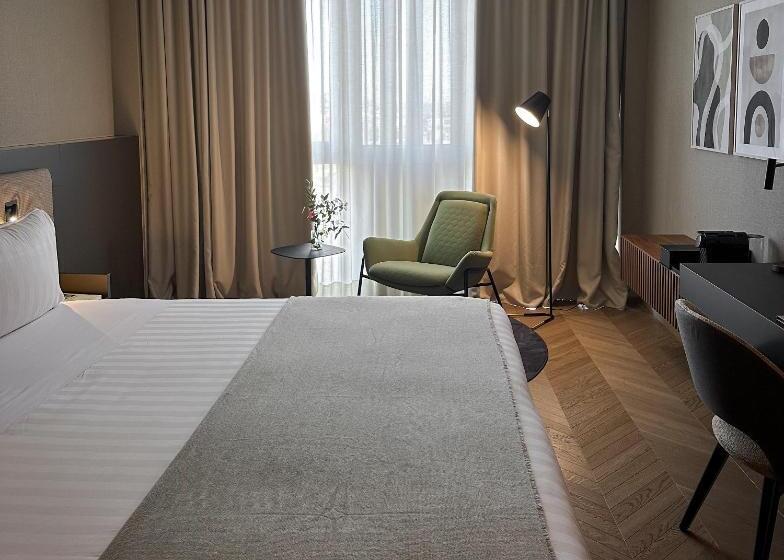اتاق سوپریور, Litta Palace Milano