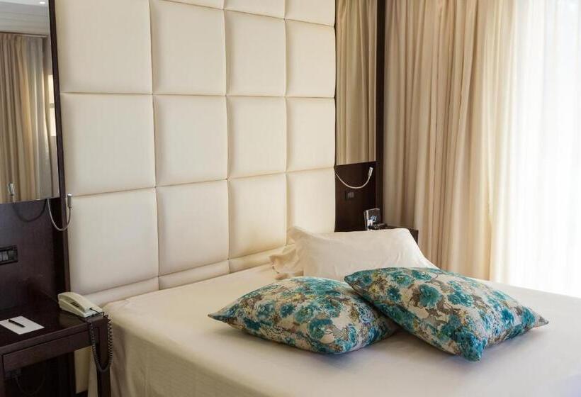 Люкс с гидромассажем, Luna Riccione E Aqua Spa Only Adults +12