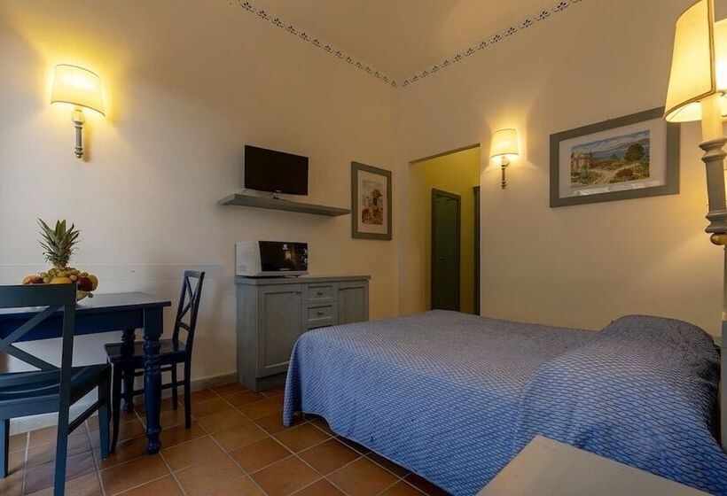 Студия Стандарт, Villaggio Cala Mancina