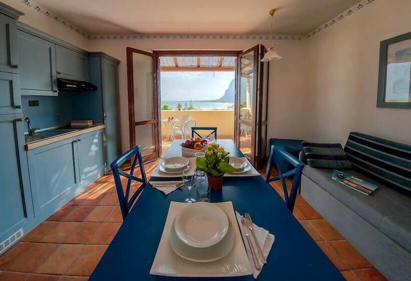 Апартаменты 1 Спальня Вид на Море, Villaggio Cala Mancina