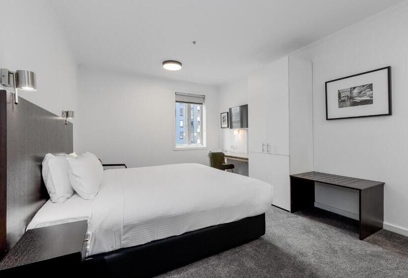 스탠다드 스튜디오 킹침대, Alto Hotel On Bourke