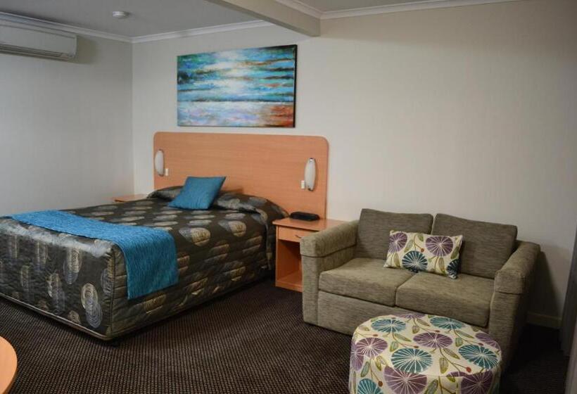 Номер Executive, Cattlemans Country Motor Inn & Serviced Apartments