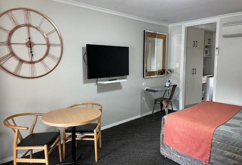 Номер Superior, Cattlemans Country Motor Inn & Serviced Apartments